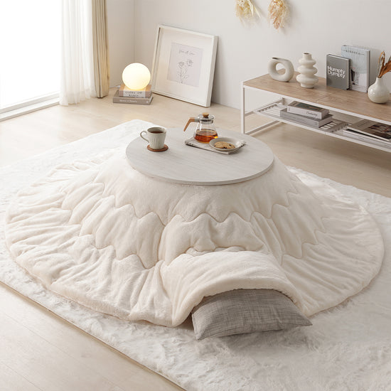 小さな円形こたつ2点セット(折りたたみ式68cmテーブル + フランネル掛け布団) ホワイトウォッシュ×ナチュラル/アイボリー