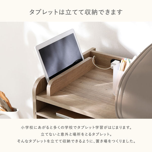 タブレットは立てて収納できます