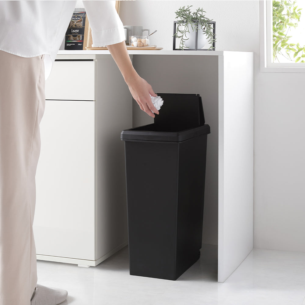 【日本製】サイズが選べる 棚下にも収納できる スライドオープン式 ごみ箱 30L 単品 ブラック