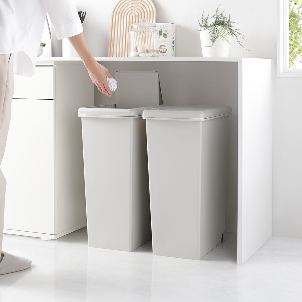 【日本製】サイズが選べる 棚下にも収納できる スライドオープン式 ごみ箱 45L 2個組 ライトグレー