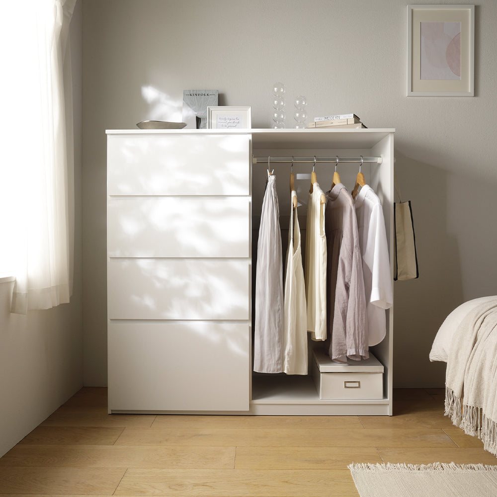 ハンガーラック付 4段チェスト 幅約121cm ホワイト