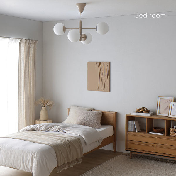 Bed room