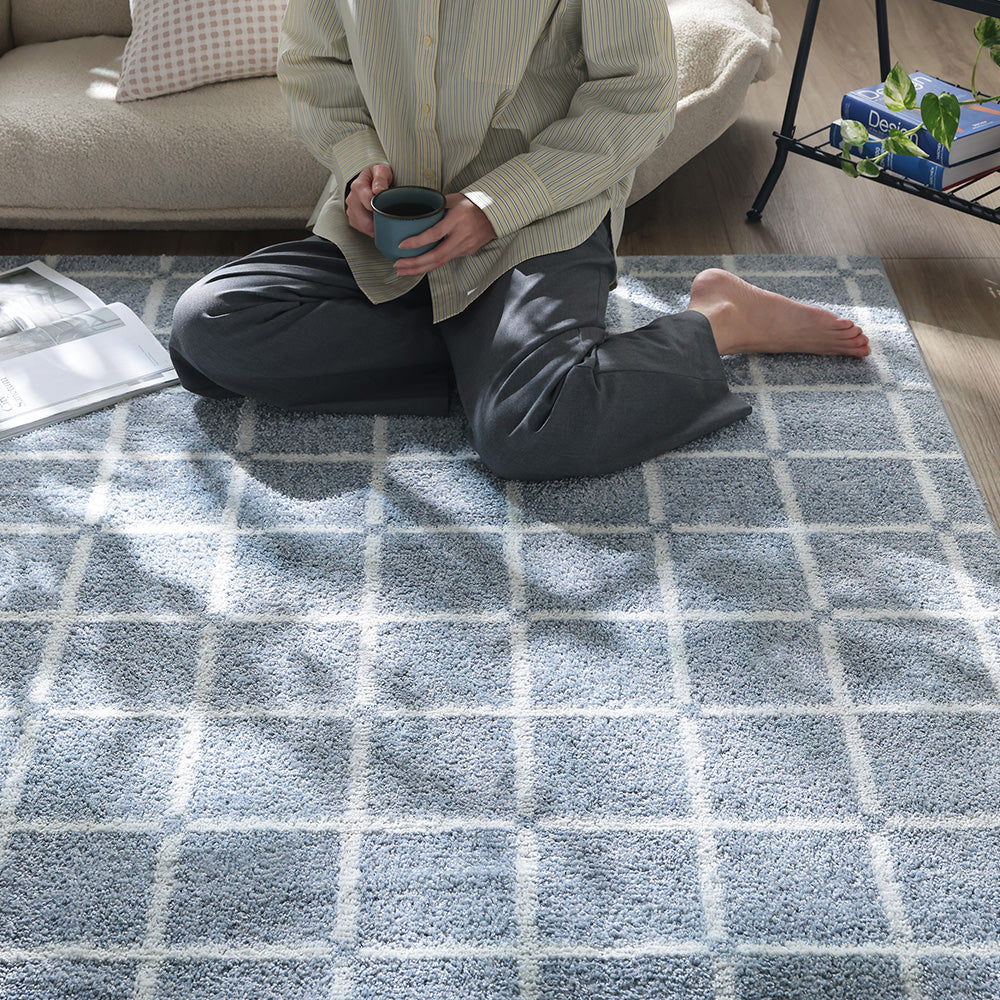 国産 洗濯機で洗える デザインラグ（軽量・防ダニ・アレルブロック） 約185×185cm ブルー