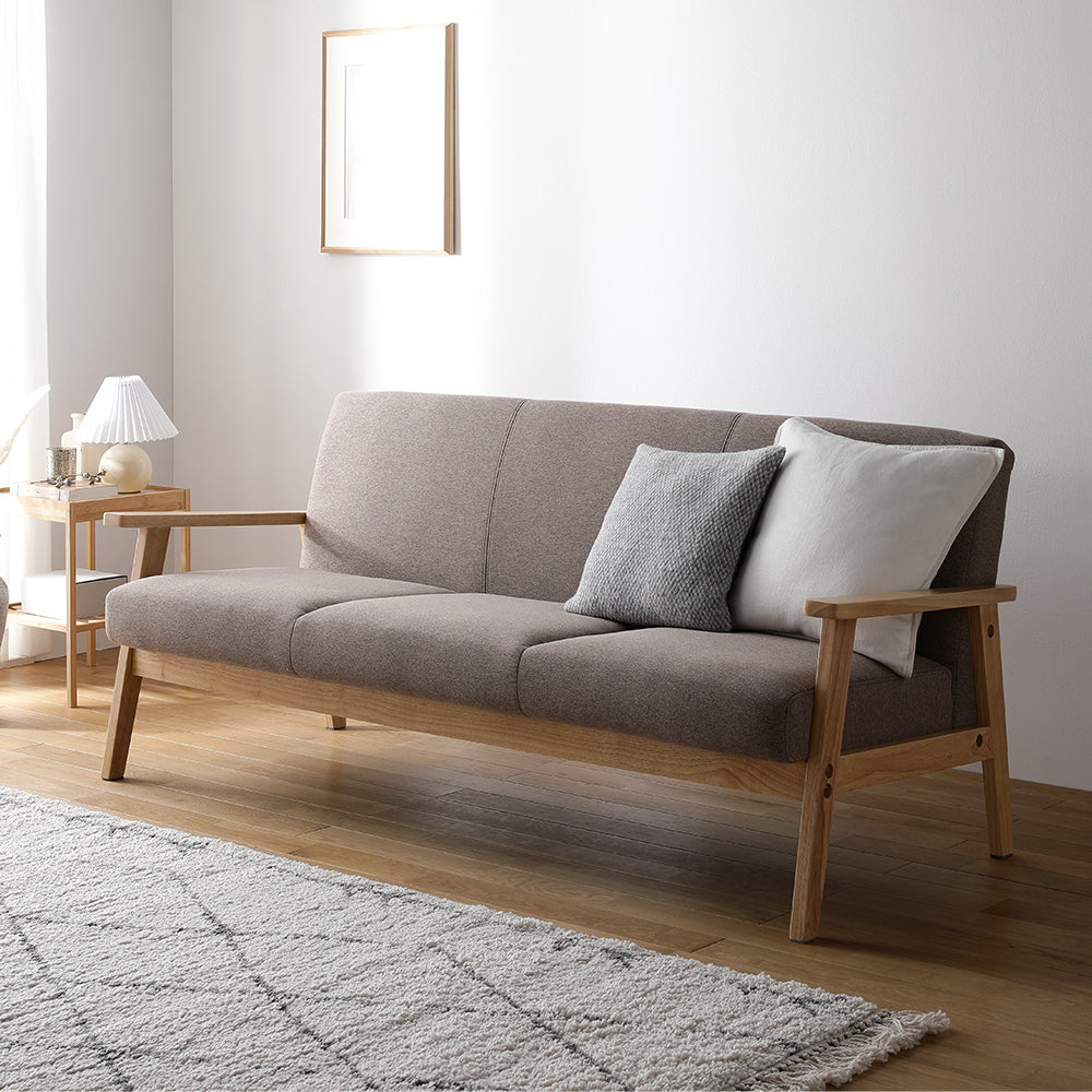 北欧風 3人掛け 木枠ソファ『TRYGG トゥリッグ』/暮らしに