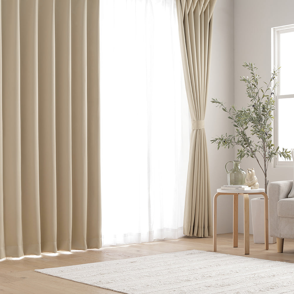 日本製 20色から選べる 1級遮光カーテン ミルクティー