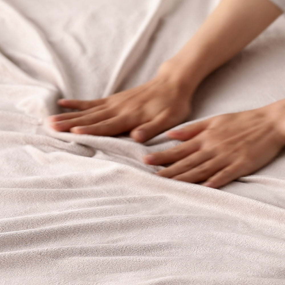 なめらかでもっちりとした肌触り。ずっとゴロゴロしていたい。