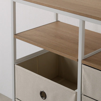 棚板を自由な位置にアレンジ