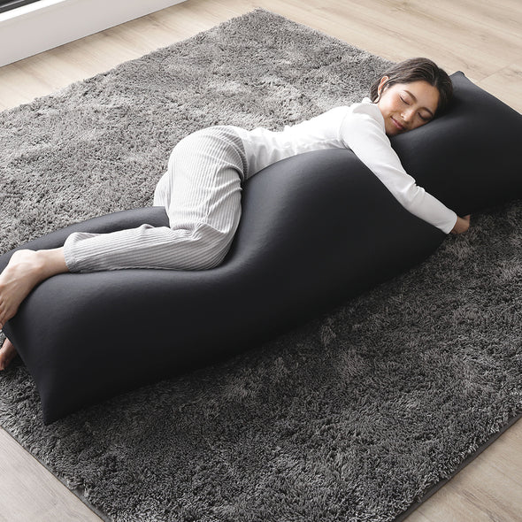 日本製 抱き枕ビーズクッション　ブラック