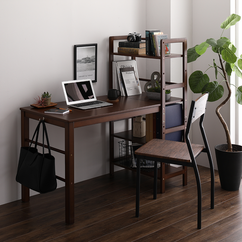 products/DarkBrown.png